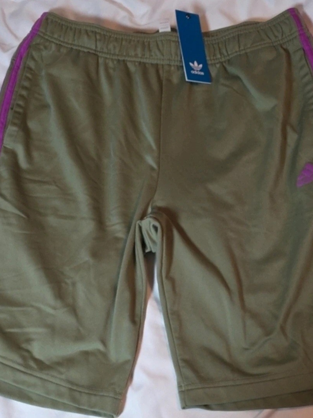 Adidas Olive Green Shorts NWT Mens Size Large